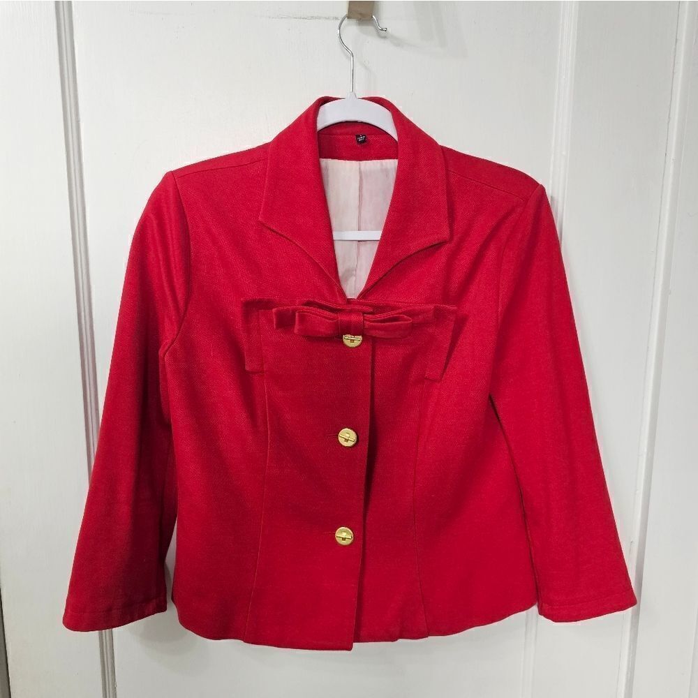 CAbi red jacket with bow and gold buttons sz 6, excellent condition